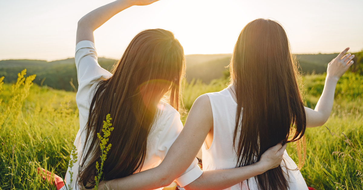 4 cách để yêu và tôn lên vẻ đẹp tóc tự nhiên