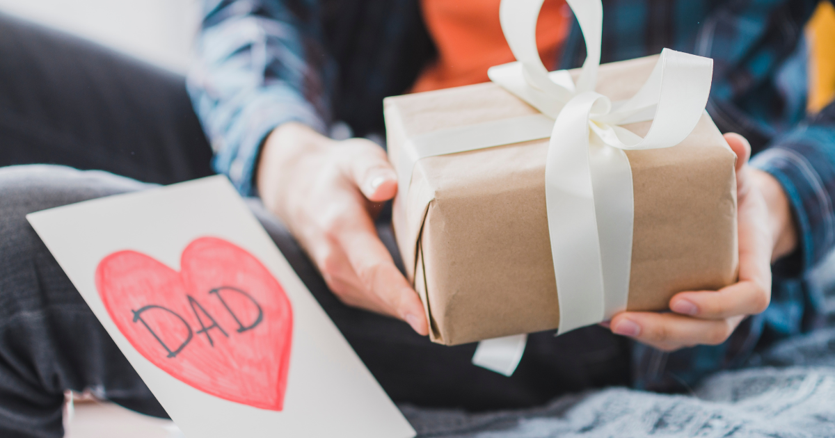 6 quà tặng Ngày của Cha giúp tóc nam khỏe và đẹp hơn