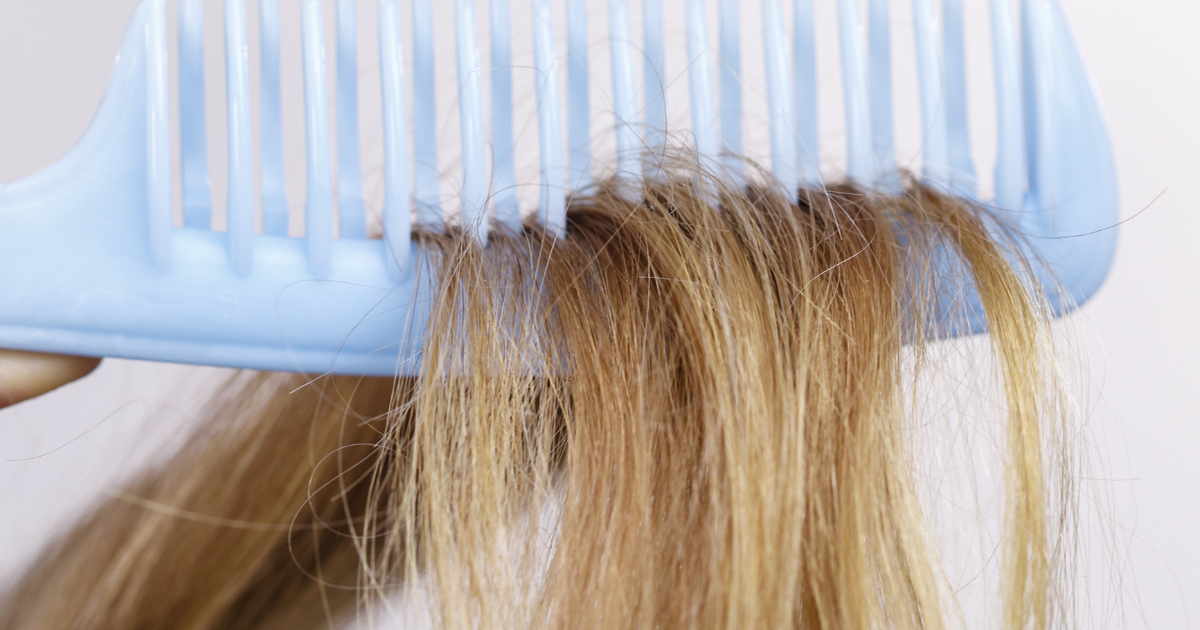 Tóc khô xơ phải làm sao? Cách phục hồi tóc khô xơ hiệu quả tại nhà